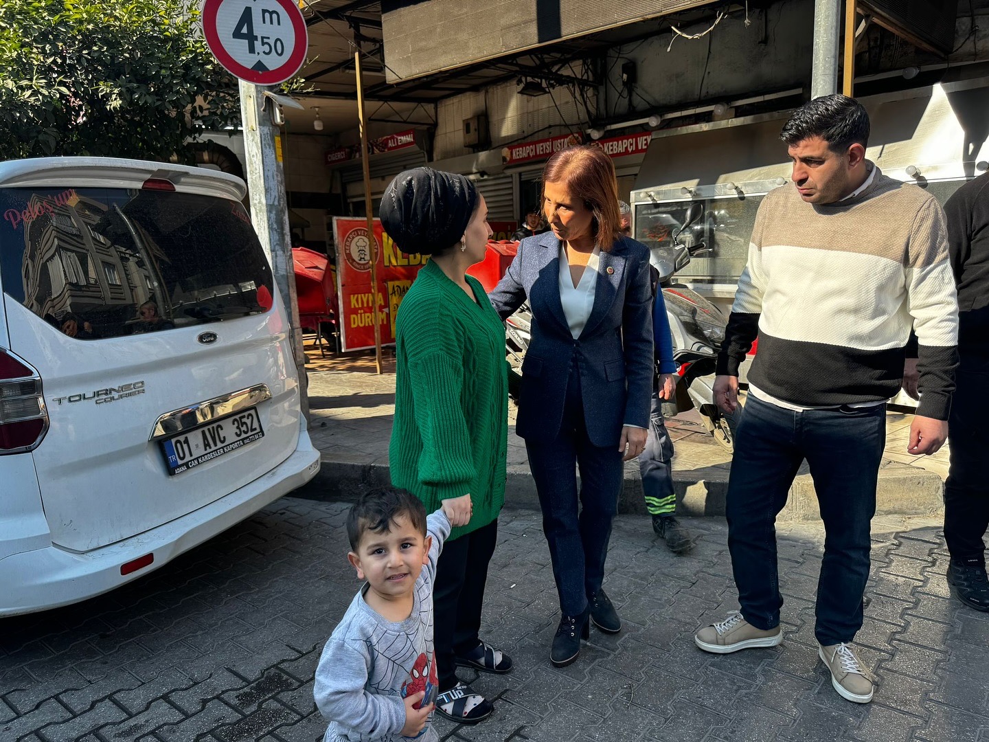 BAŞKAN TEKİN; SEYHANI KARIŞ KARIŞ GEZİYOR