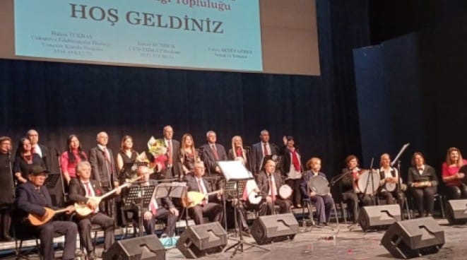 ADANA TÜRKÜLERİ İLE COŞTULAR