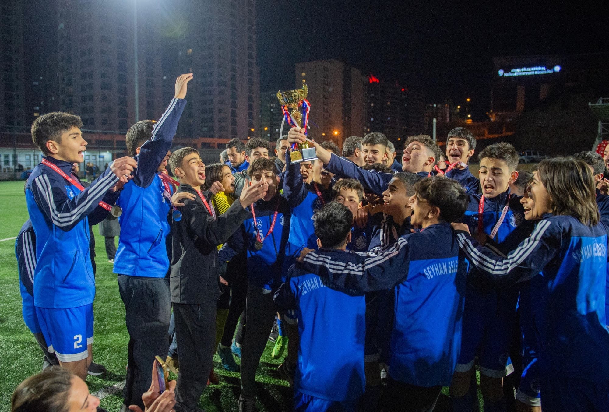 SEYHAN BELEDİYESPORLU GENÇLER ADANA ŞAMPİYONU OLDU