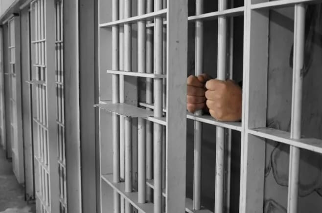 Bazı Suçlulara Tahliye Yolu Açılıyor