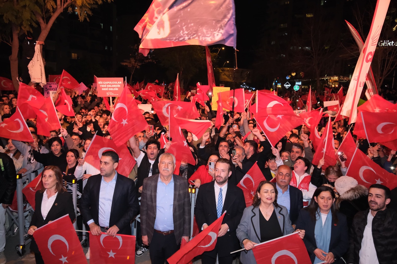 Başkan Zeydan Karalar, “Türkiye Cumhuriyeti’ni ilelebet yaşatmaktan başka düşüncemiz yok.”