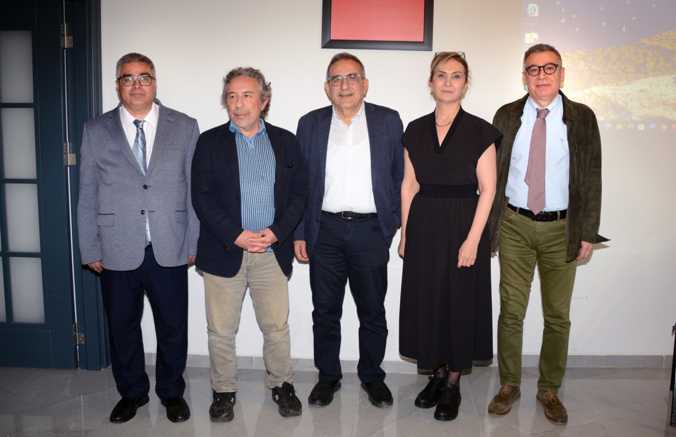 “Sağlıkta Dönüşümden; Çeteleşmeye..”