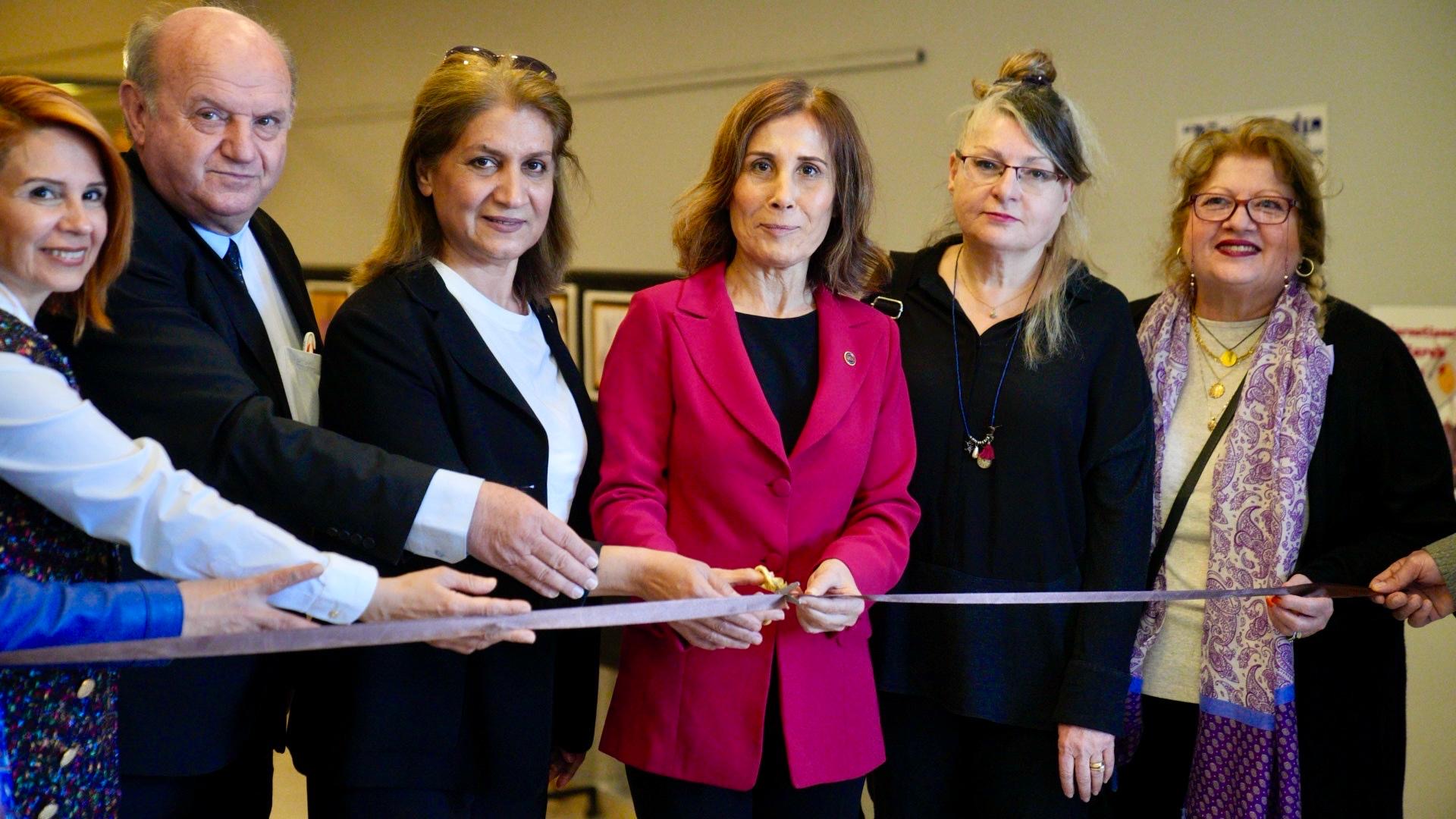 ÇGC uluslararası eserlerin sergisine ev sahipliği yaptı