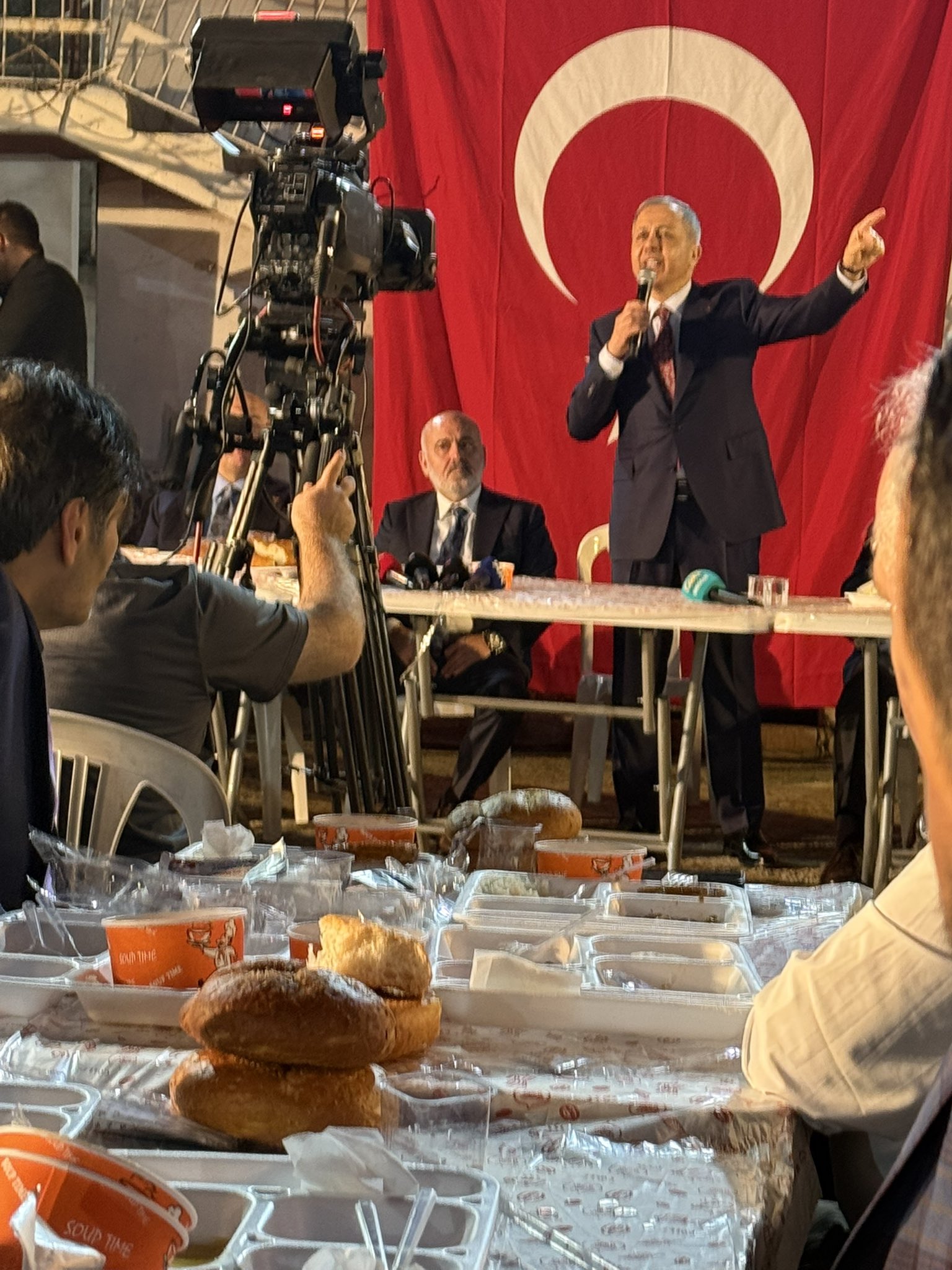 “Hiç kimse devlete racon kesemez!“