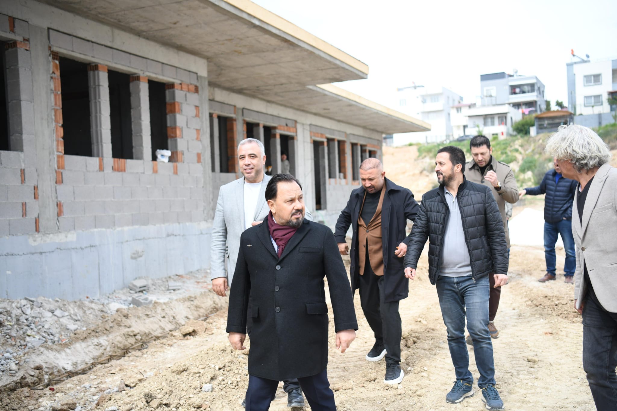 BAŞKAN BİLAL ULUDAĞ’DAN MODERN STADYUM VE HALI SAHA MÜJDESİ