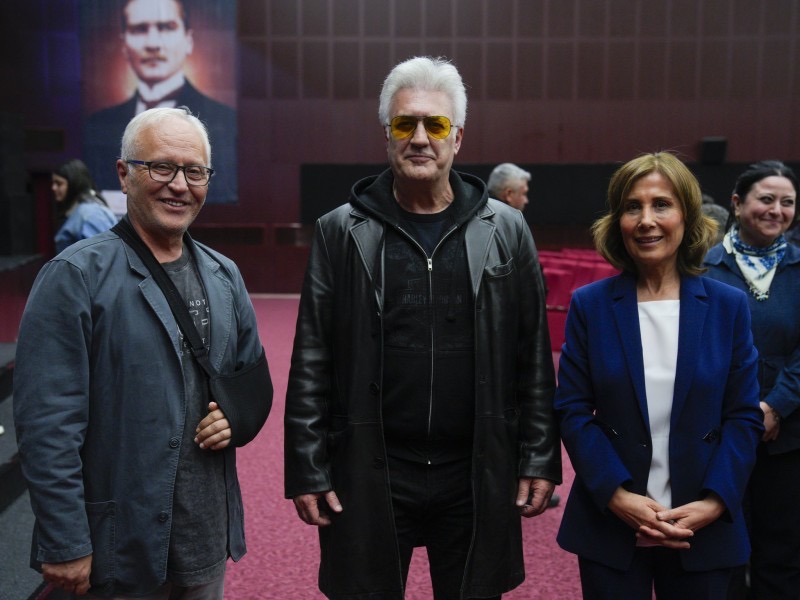 ‘Bir Dehşet Komedisi’ni İzlediler