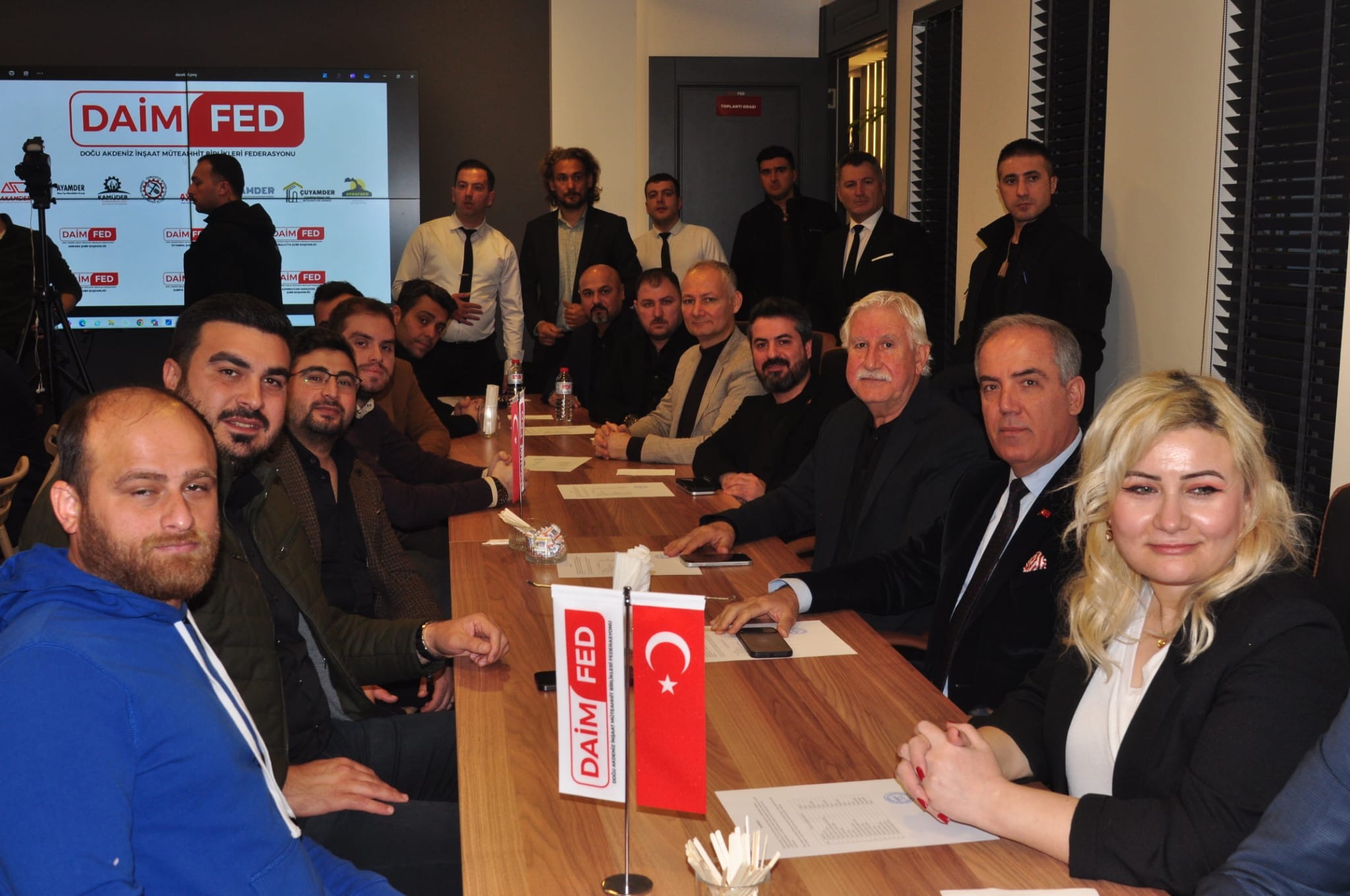DAİMFED’ten “Kendi Hasarını Onaran Beton” Semineri