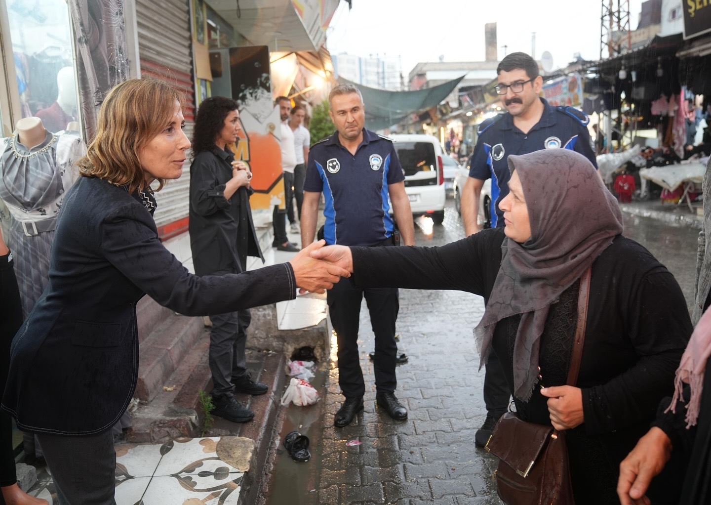 BAŞKAN TEKİN: “SEYHAN’IN HER KÖŞESİNDE SAHADAYIZ”