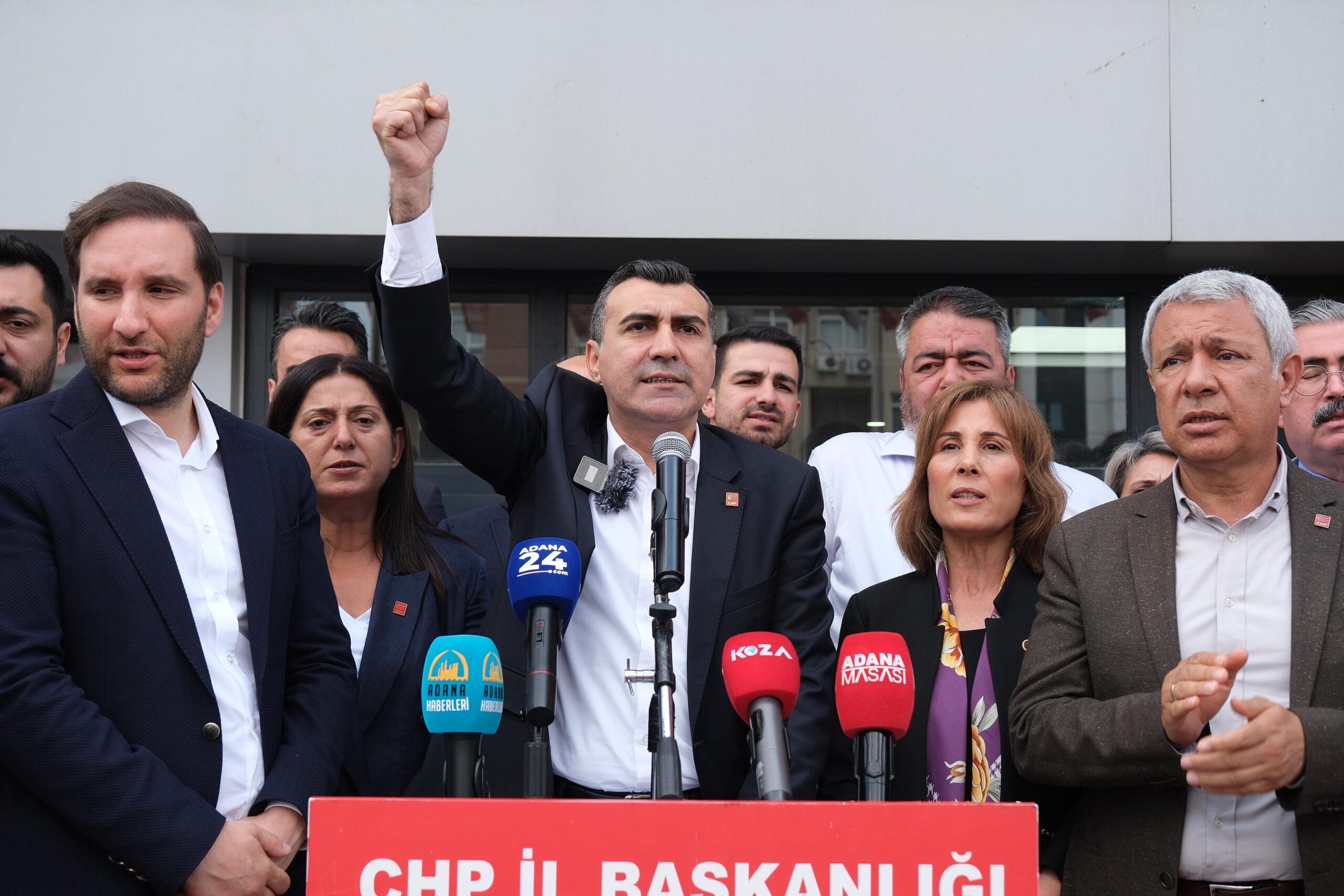 Başkan Tanburoğlu: “Cumhuriyet Halk Partisi korkmaz, sinmez, geri çekilmez!”