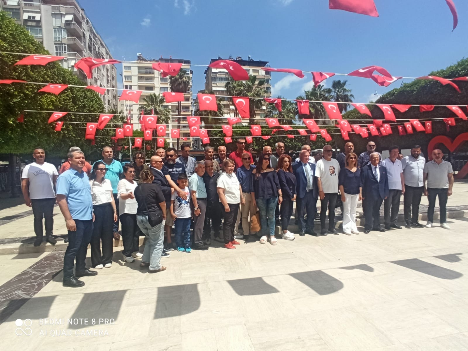 Genciz, mutluyuz, gururluyuz!