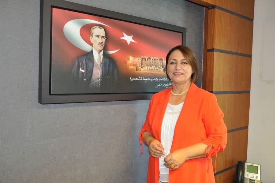 “Gençler, sonsuza dek Atatürk’ün izinden yürüyecek”