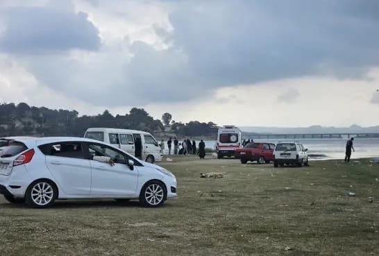 Tekneden Düşen 5 Kişi Kurtarıldı, 1’i Kayıp