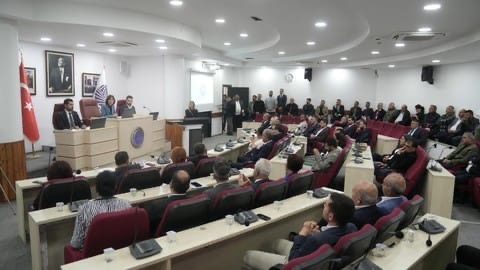 CHP’de Seyhan İçin aday da gurup kararı da belli