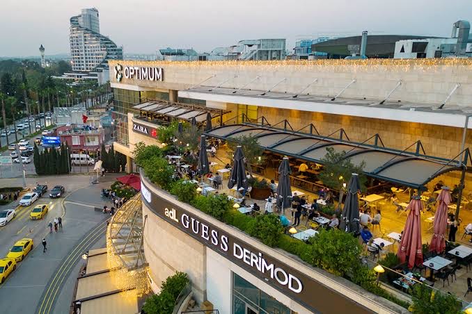 Optimum Girişlere Yaş Sınırı Koydu