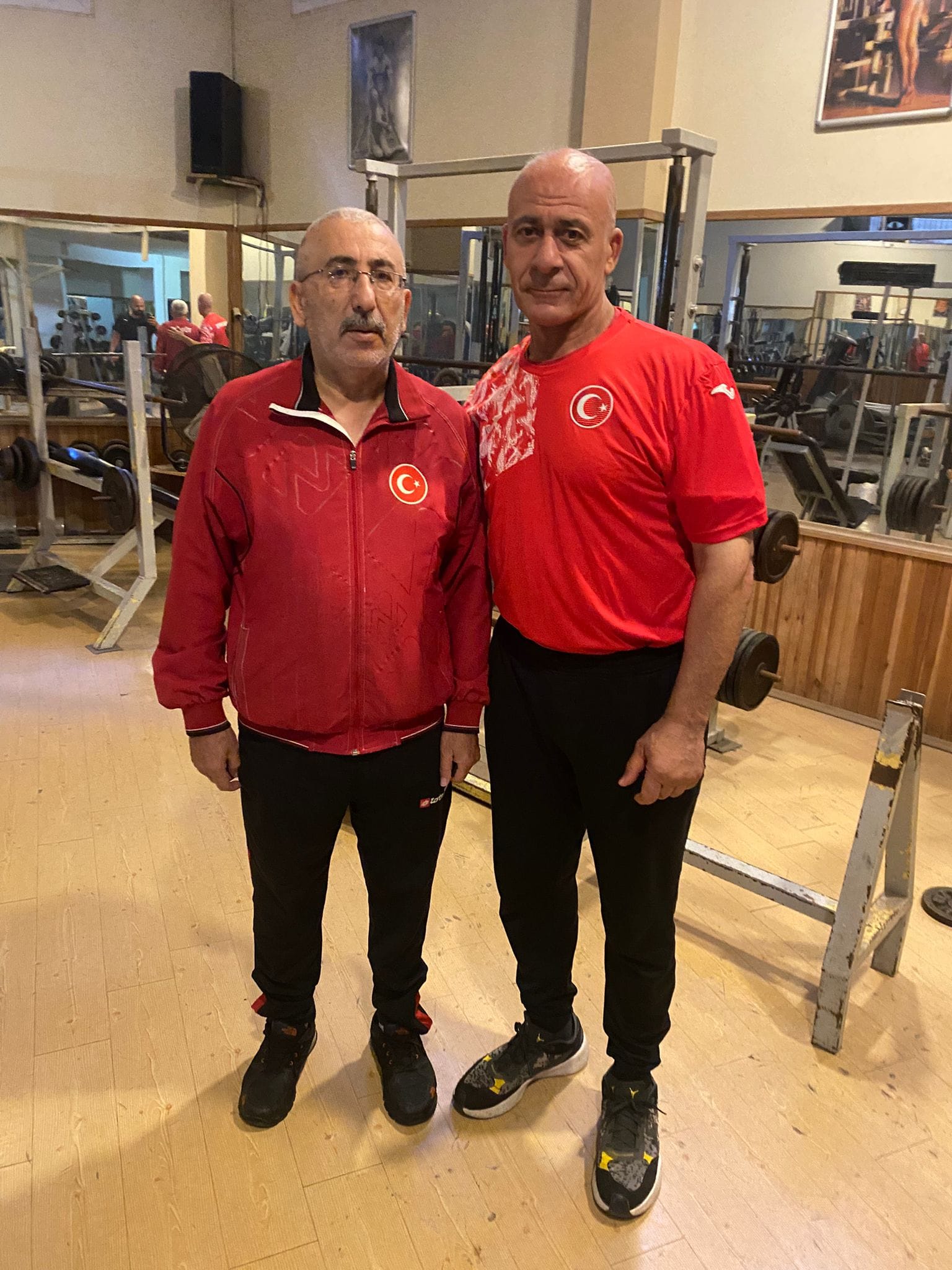 Milli antrenör ve sporculardan Karalar’a teşekkür!