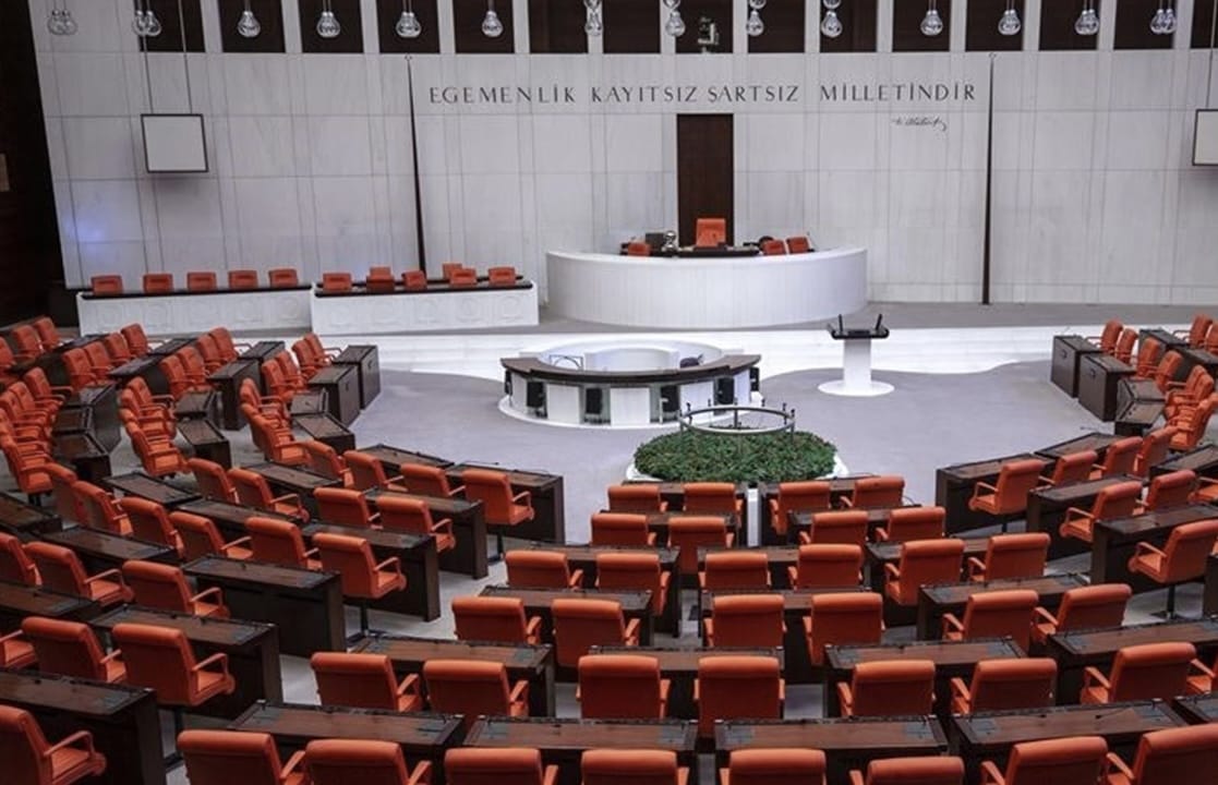 100’den Fazla ‘Zehirlenme’ Şüphesi