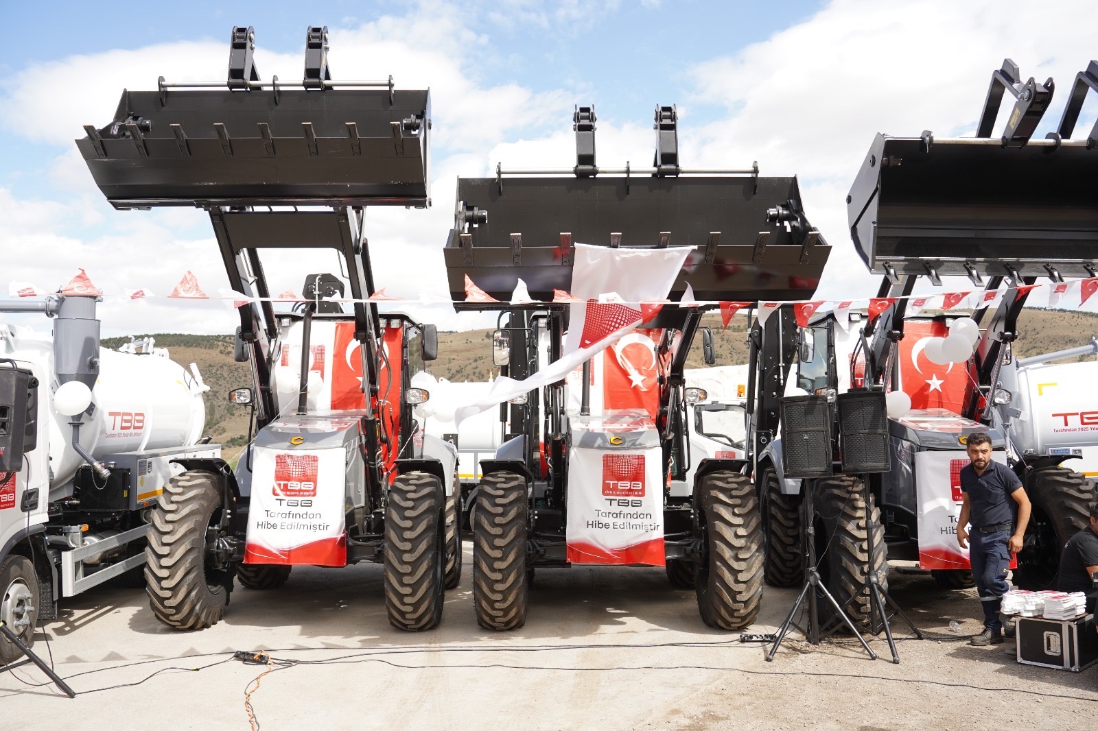 TBB’DEN BELEDİYELERE 62 ARAÇ HİBESİ