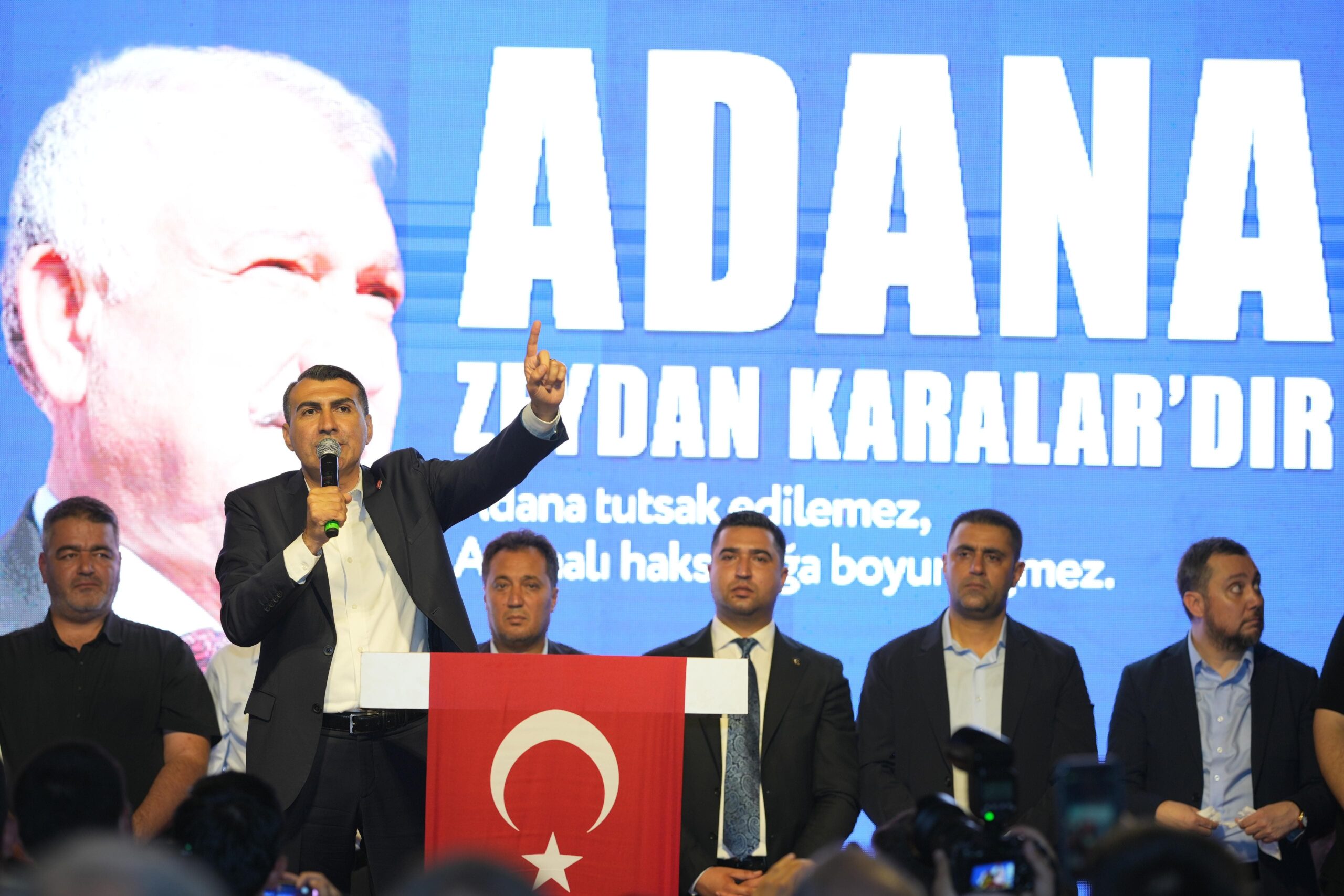 Adanalılar İradesine Sahip Çıkıyor