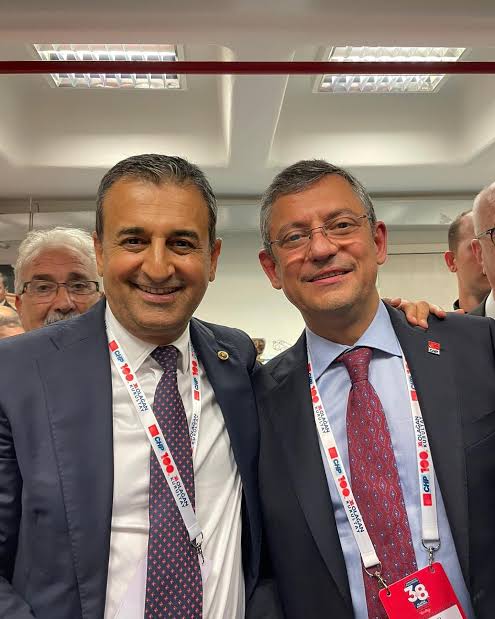 Mitingde Dikkat Çeken Sessizlik: Bulut Neden Konuşturulmadı?