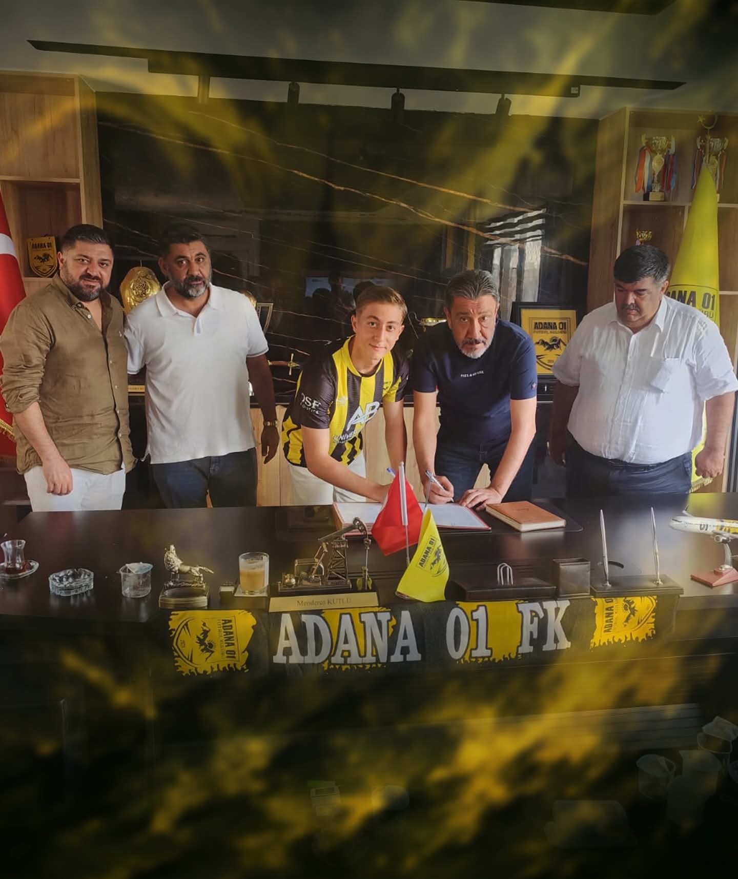 Bilgici artık profesyonel