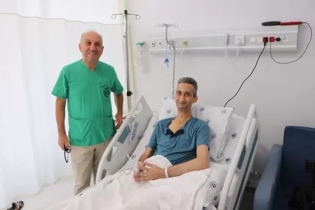 Hüseyin, Dünya Tip Tarihine Girdi