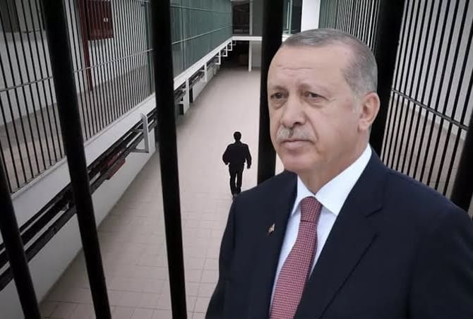 Erdoğan 9 Hükümlüyü Affetti