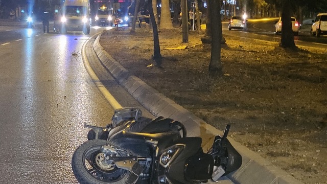 Motosiklet Devrildi: 1 Ölü, 1 Yaralı