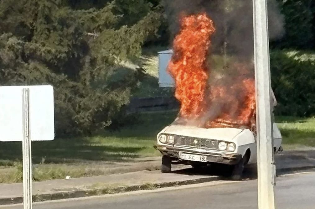 Meclisin Önünde ‘Beyaz Toros’ Yakıldı