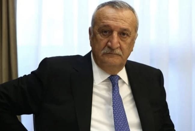 Duruşmada Tuğla ve Duvarı İnkar Etti