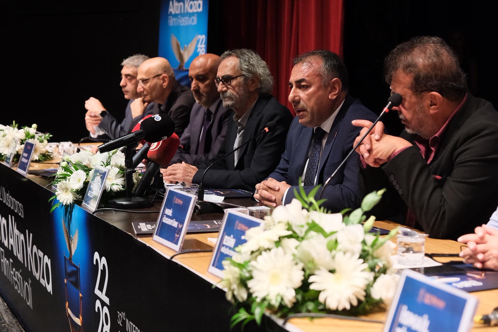 Güngör Geçer, “Zeydan Karalar Başkanımızın ‘Altın Koza’da istikrar’ geleneğini sürdürüyoruz