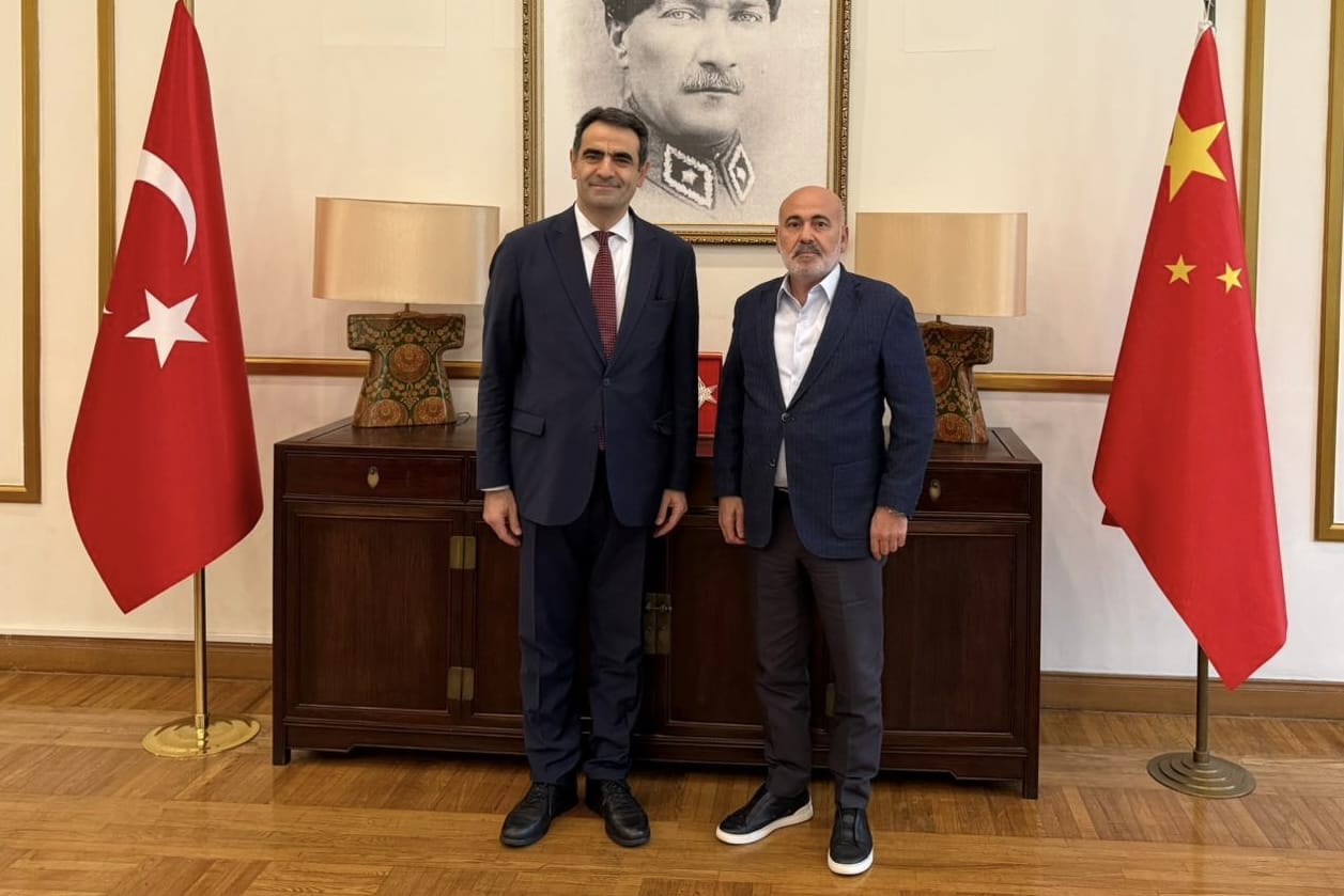 Sağlam, Pekin Büyükelçiliğimizde…