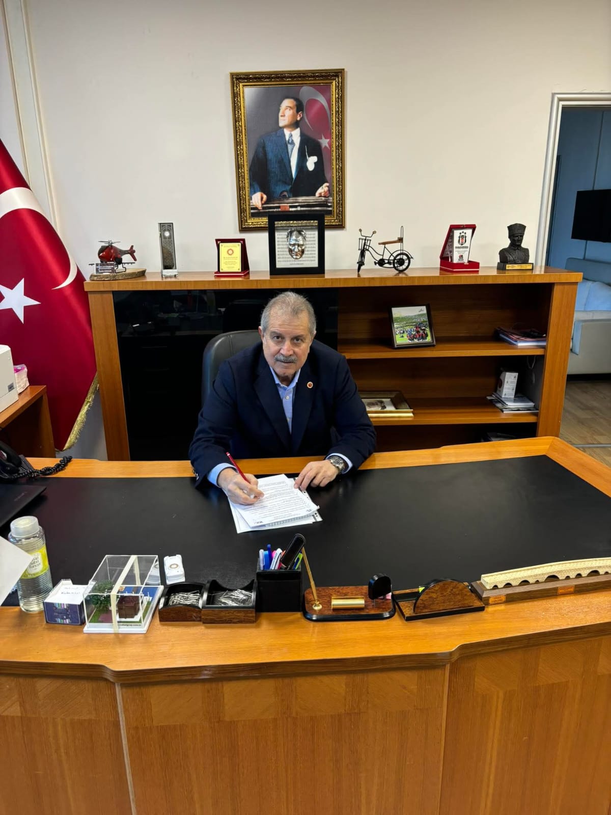 Metin Sevtekin: “Çukurova ve Adana İçin Onurlu Hizmetin Adı”