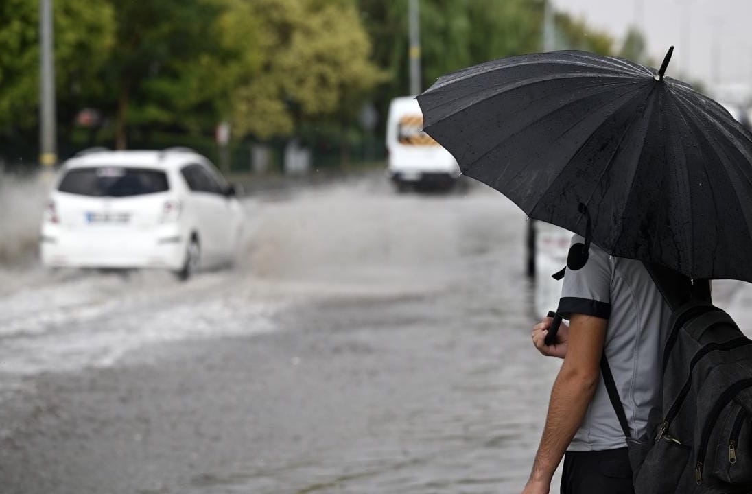 Meteoroloji Adana İçin Sarı Kod Verdi