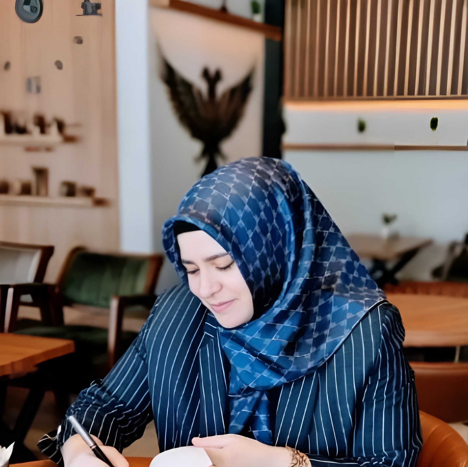 EFZA, TÜRKİYE’DEN VE AVRUPA’DAN KALEMLERİ DİJİTAL SAYFALARDA BULUŞTURDU!