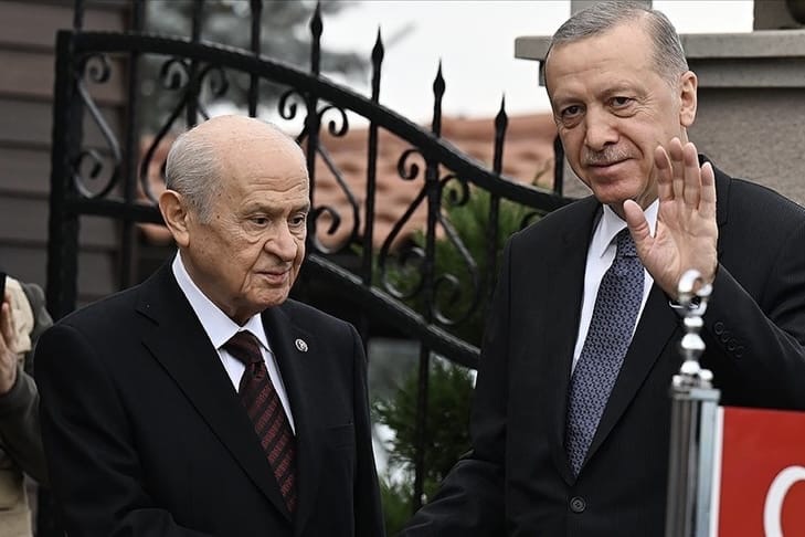 Selvi‘den AKP’ye Bahçeli Uyarısı