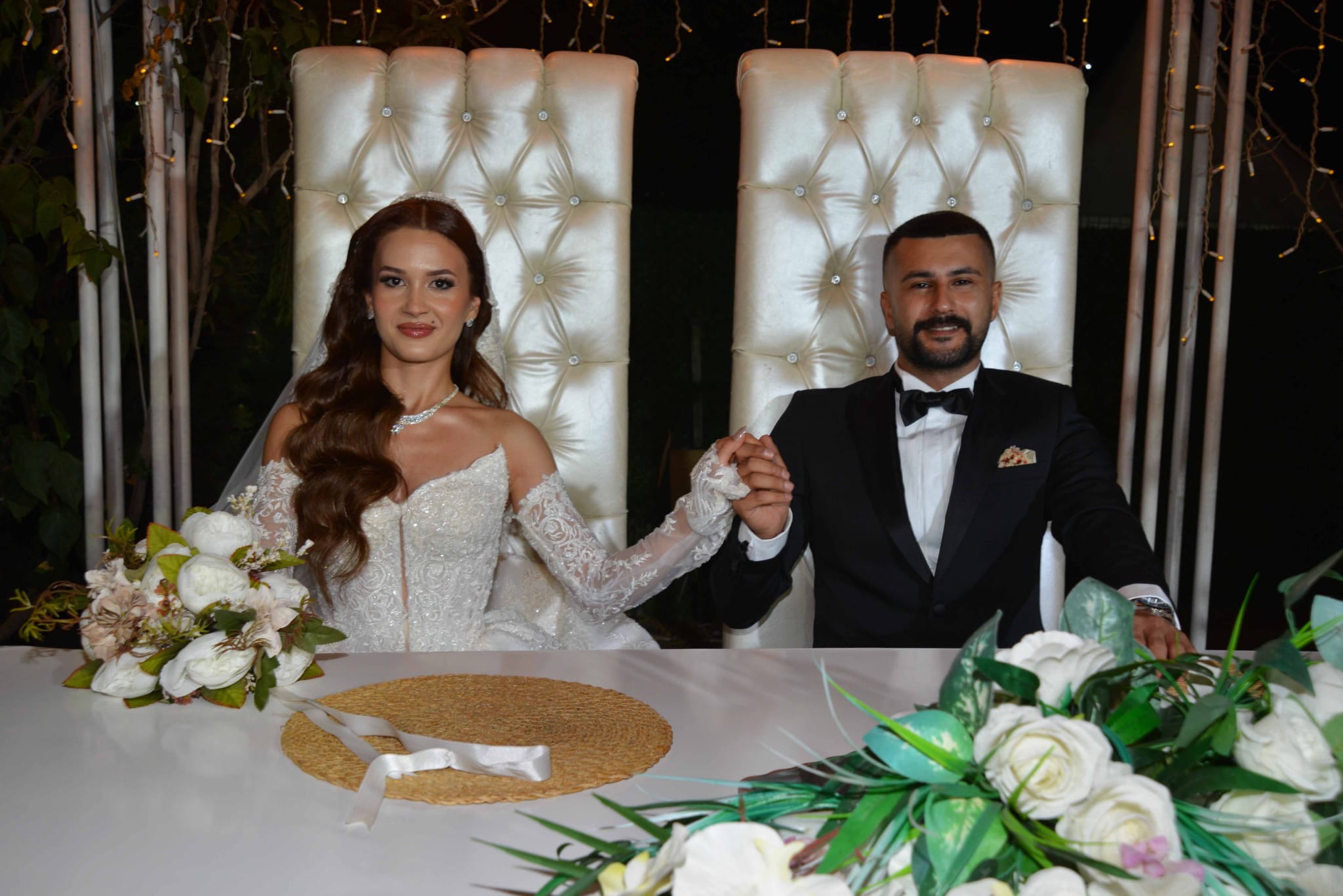 BEŞ YILLIK ARKADAŞLIKLARINI EVLİLİKLE TAÇLANDIRDILAR