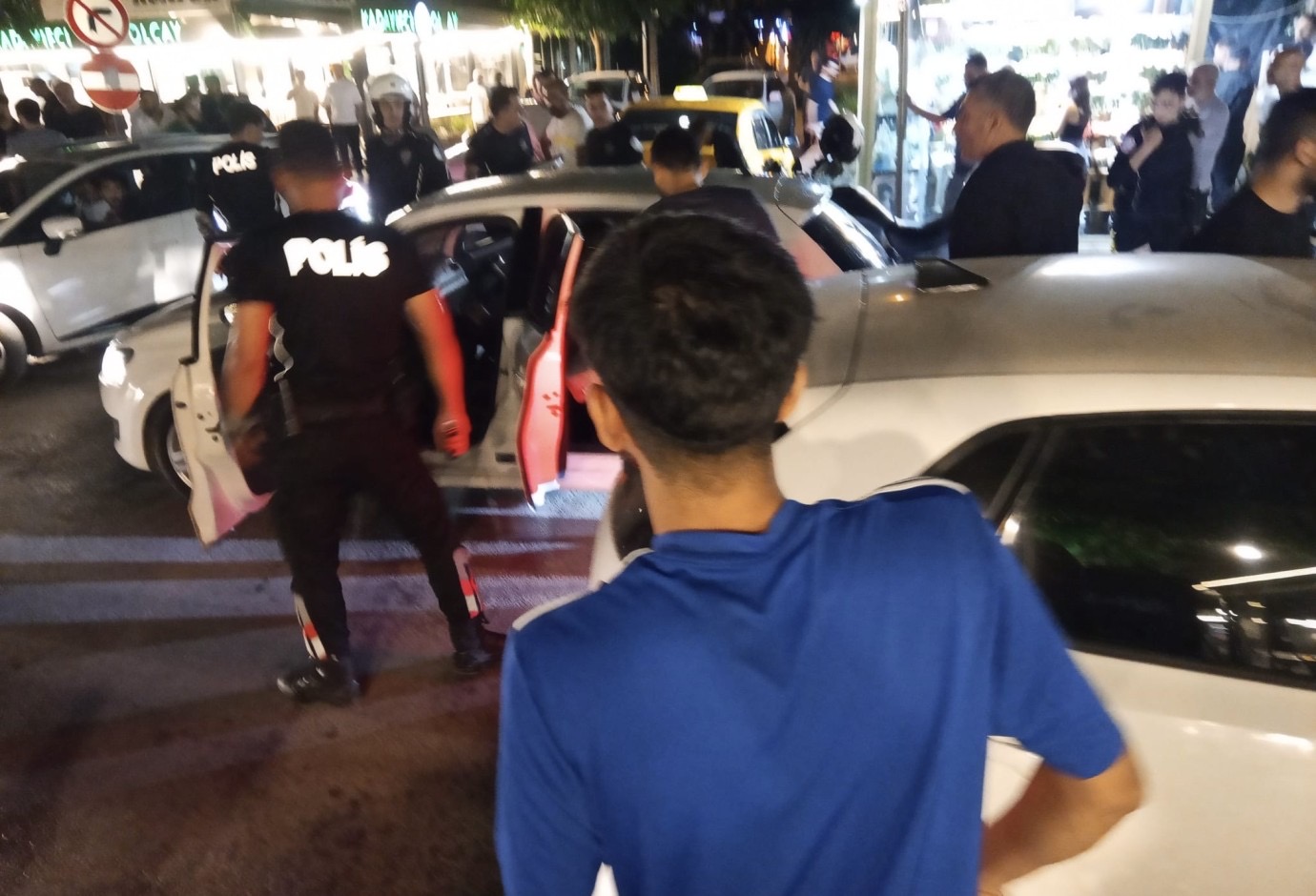 Toros Caddesi’nde Silahlar Konuştu!