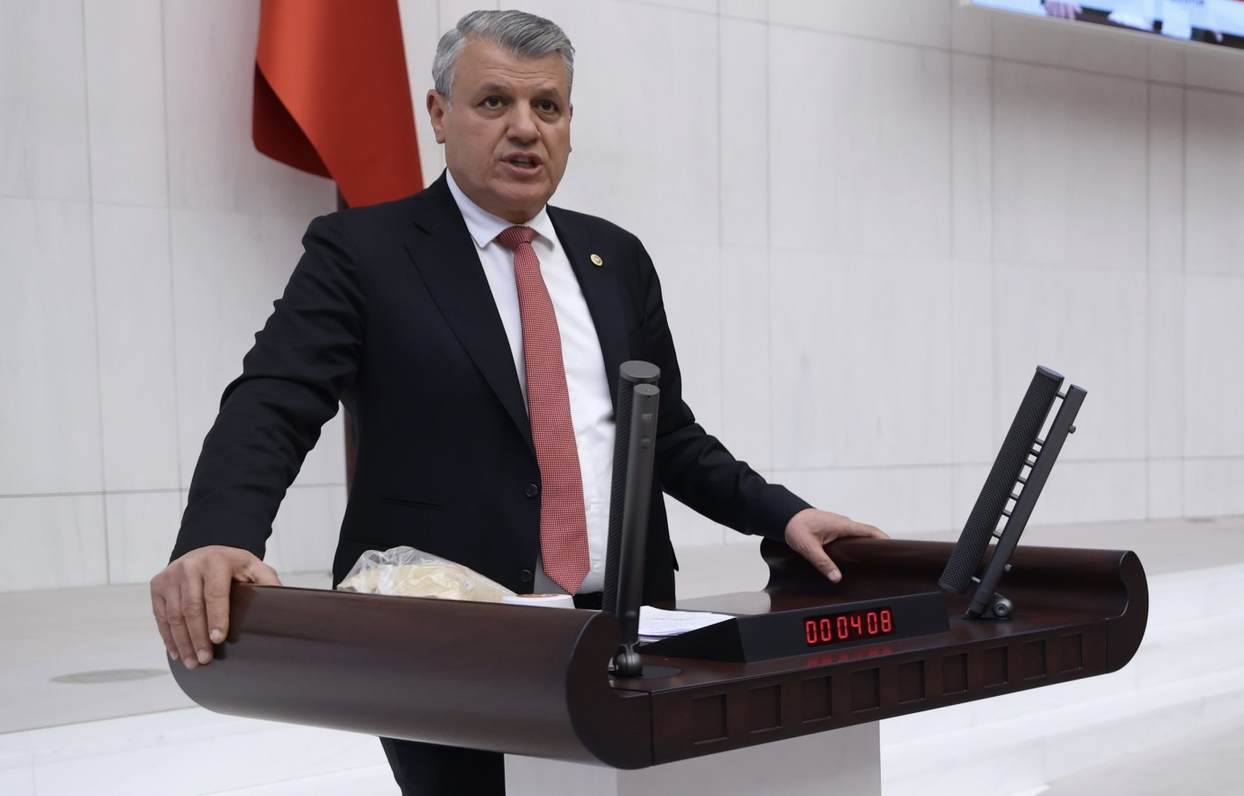 “Kriz Büyük, Tek Çözüm Seçim”