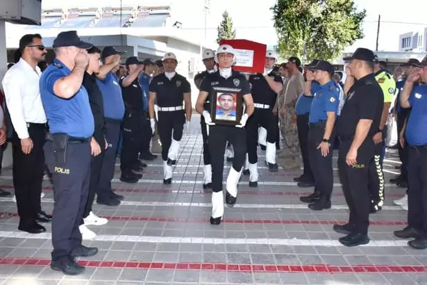 Polis, Son Yolculuğuna Uğurlandı
