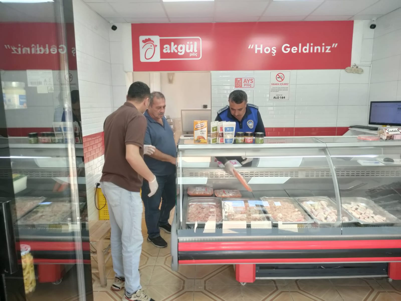 Yumurtalık’ta titiz temizlik, sağlık için kapsamlı gıda denetimi