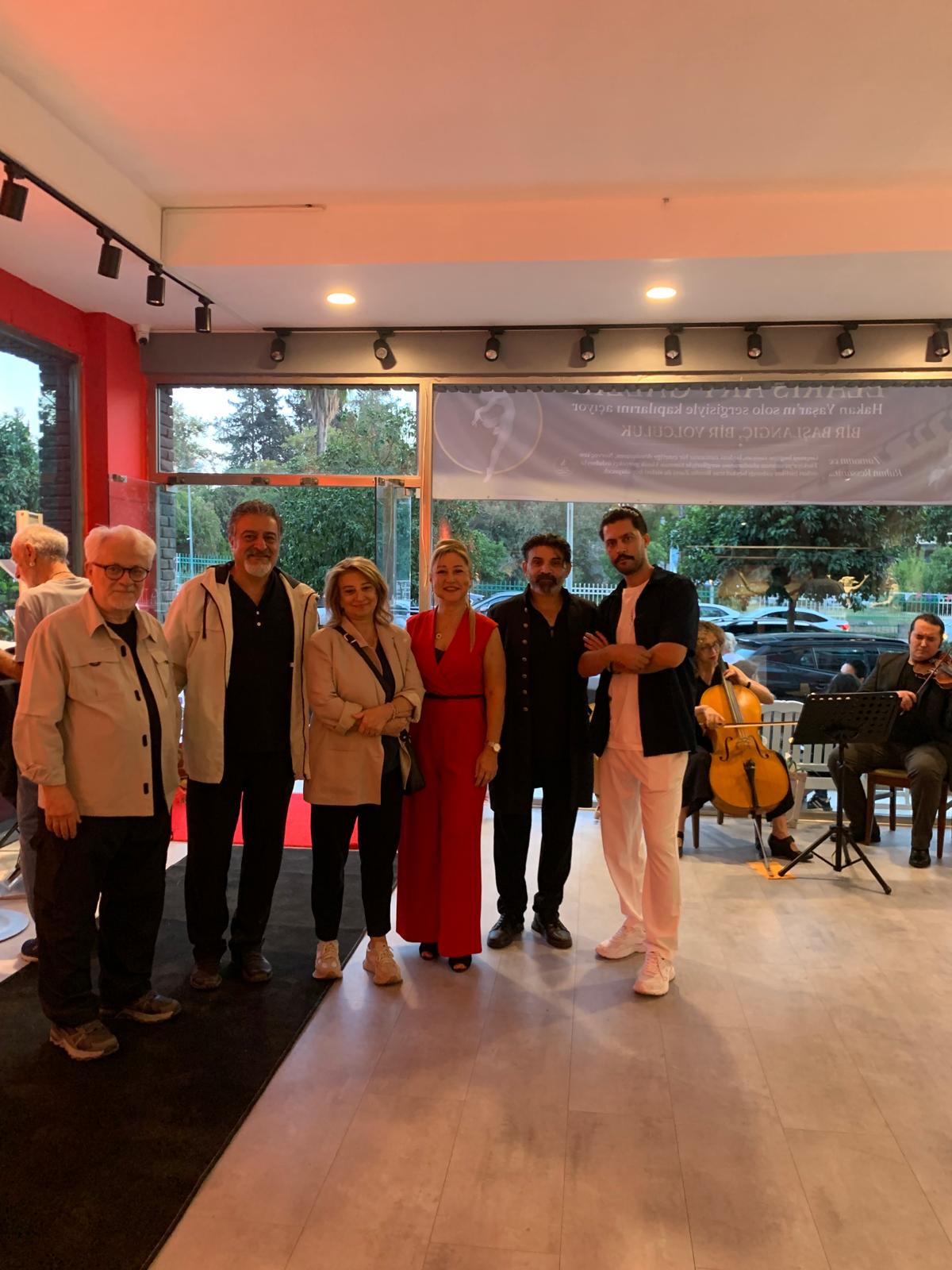 Elaris Art Galeri Adana’da açıldı