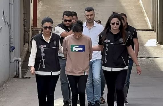 7 Kişiyi Milyonlarca Lira Dolandırdılar
