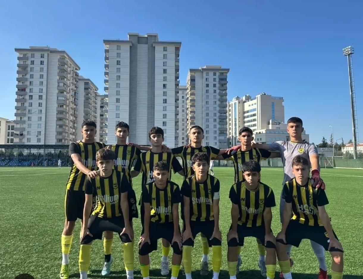 Ayhan Deniz: Altyapı önemli