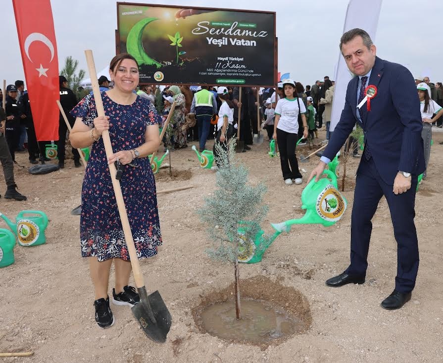 Fidanlar toprakla buluştu