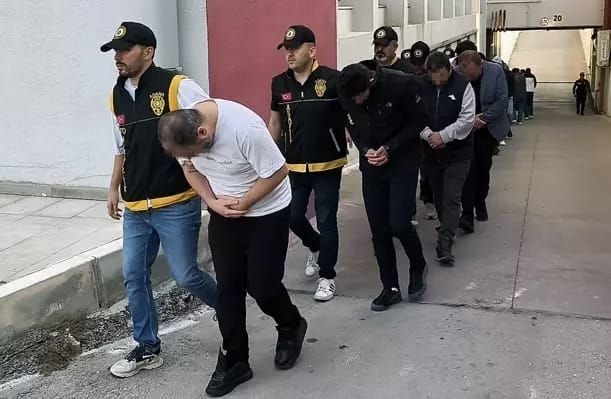 Organize İşler – Sazan Sarmalı