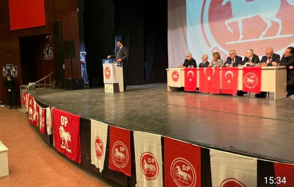 DEMOKRAT PARTİ ADANA İL KONGRESİ GERÇEKLEŞTİ