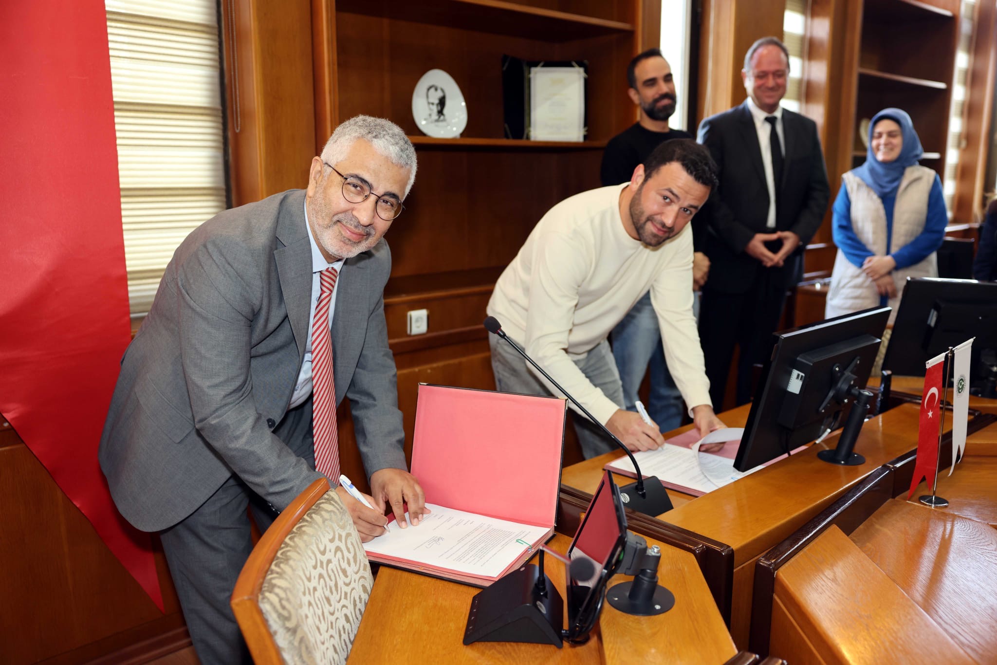 Çukurova Üniversitesi ve Çukurova Teknokent Firmaları Tarafından Geliştirilen UV-C Dezenfeksiyon Kabini Sanayiye Lisanslandı