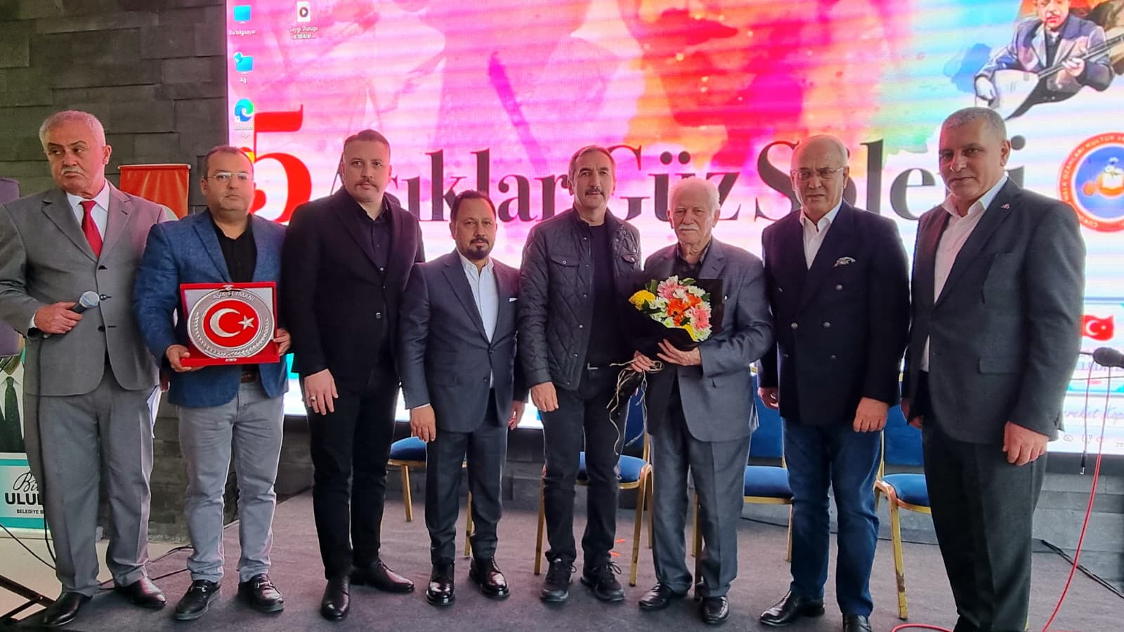 SARIÇAM’DA 5. ÂŞIKLAR GÜZ ŞÖLENİ COŞKUSU