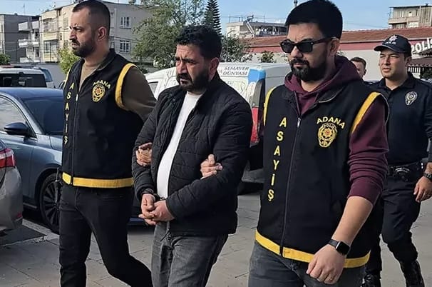 179 Ayrı Suç; AVM’de Yakalandı!