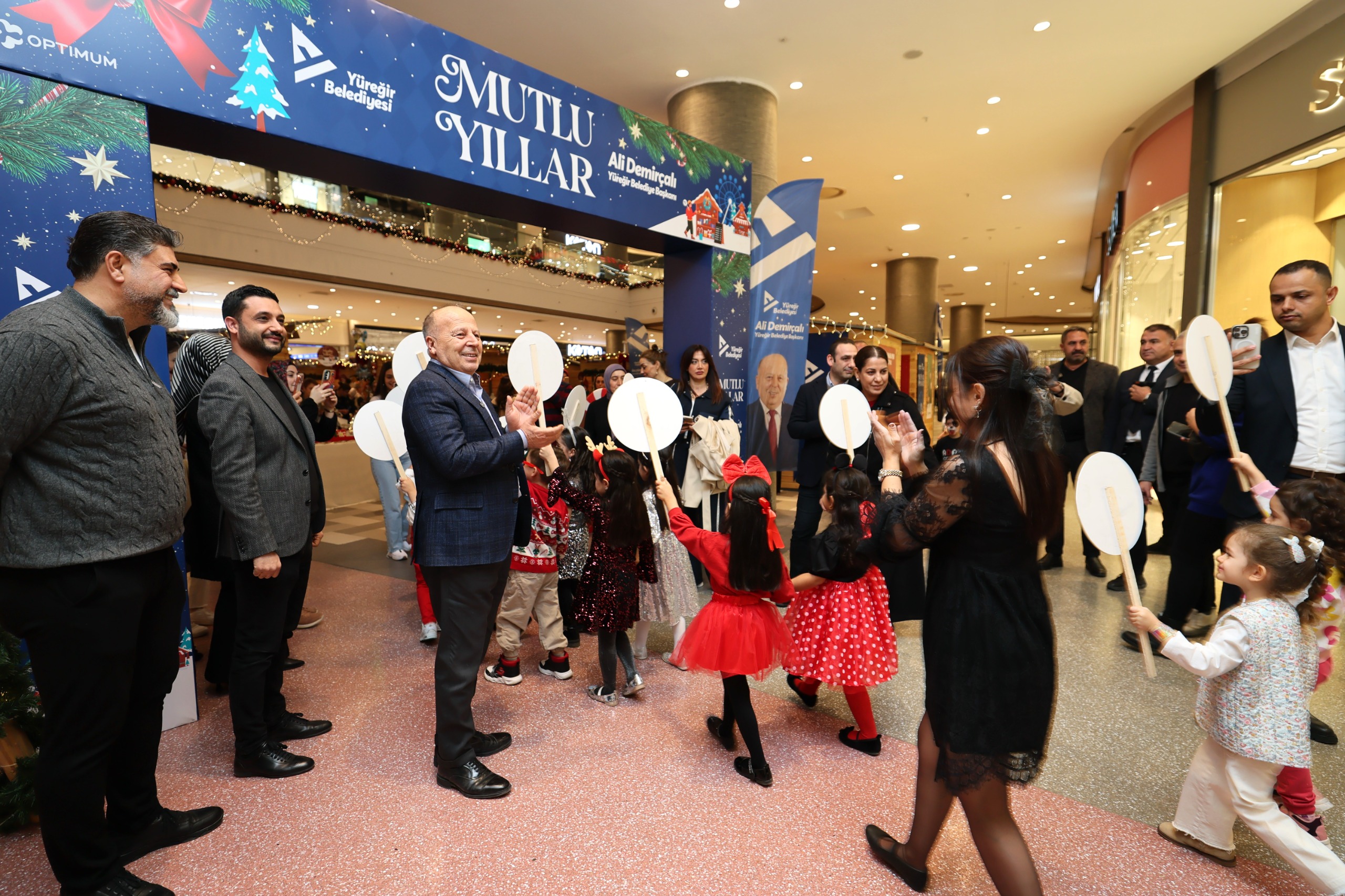 BAŞKAN DEMİRÇALI: “YENİ YIL PANAYIRIMIZA BEKLİYORUZ”